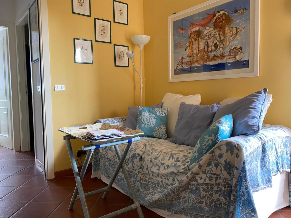 Appartamento A Sirolo A Pochi Minuti Dal Mare Luaran gambar
